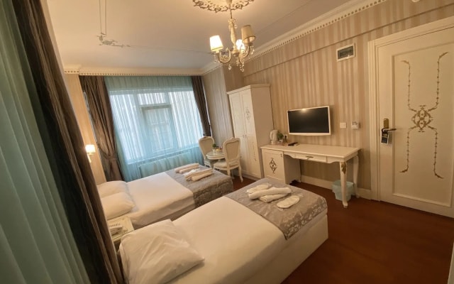 Alyon Hotel Taksim