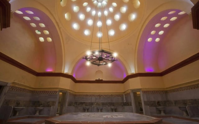 Hammam Suite