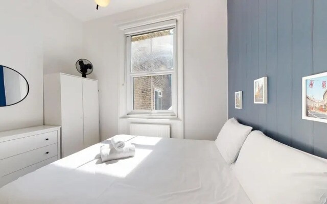 1 Bedroom Superior Apartment in Maida Vale