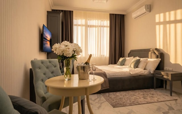 Wolf Apartments (Вольф Апартментс) на улице Мира