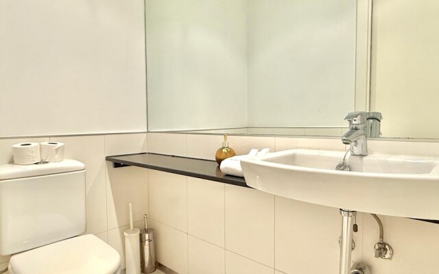 Duplex Naffah Apartments E C 107