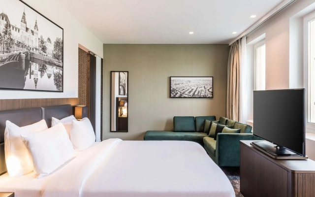 Radisson Hotel &Suites Amsterdam South
