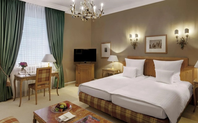 Hotel Excelsior München