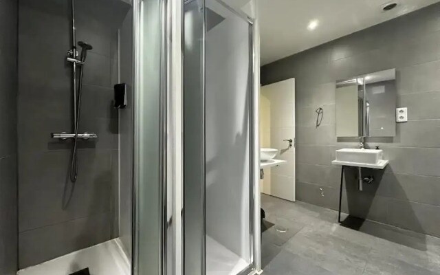 Hostal MYD Madriz