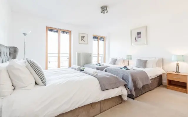 Premium London Excel Apartment