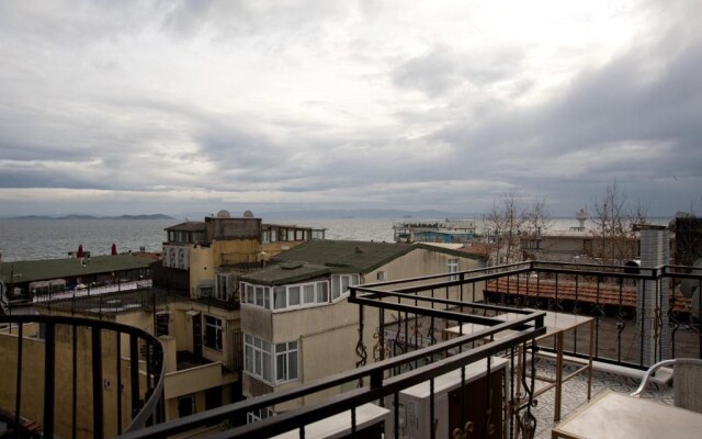 Mavi Guest House