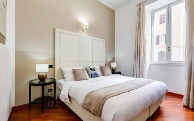 BDC - Spanish Steps Gold 2bdr suite