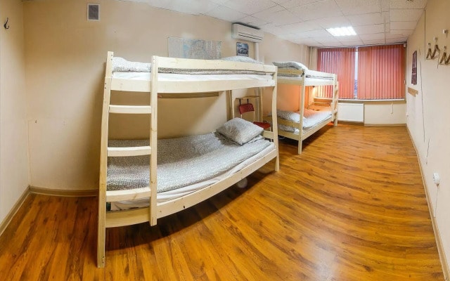 Baltijskiy Hostel