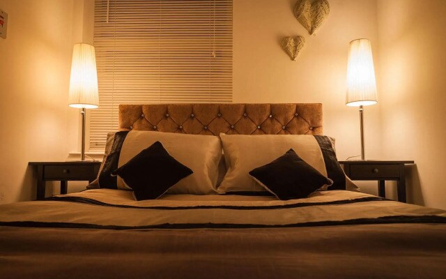 Station Suite - Simple2let Serviced Apartments