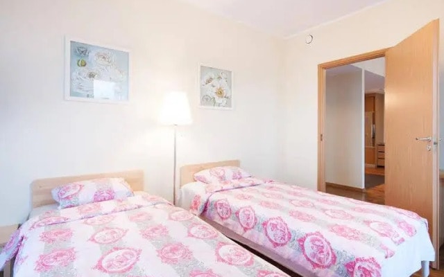 Kotimaailma Apartments 1BR Foorum Centre
