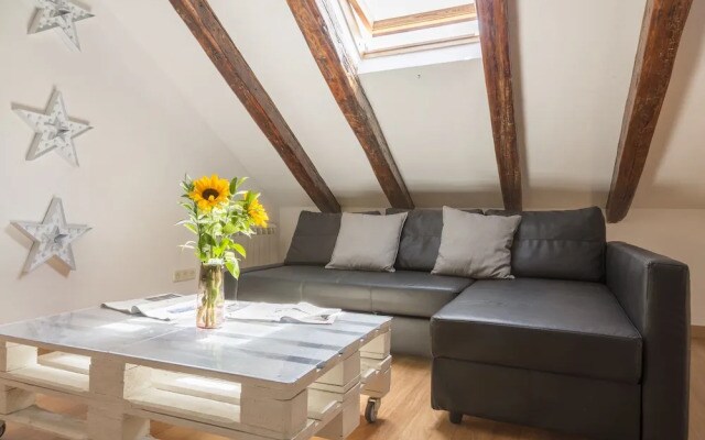 7rooms7 Plaza Mayor Madrid Apartments