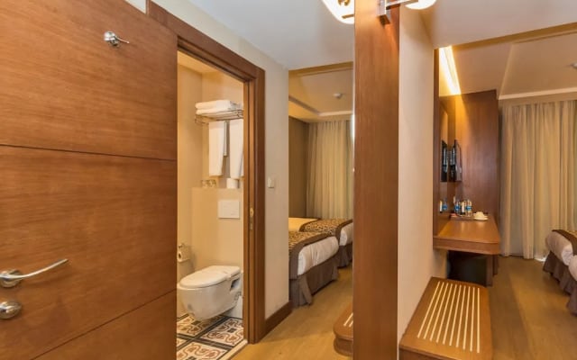 Viore Hotel