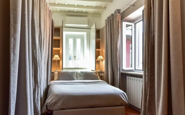 Navona Charming Apartment