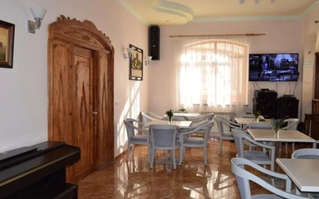 Fairy Guest House