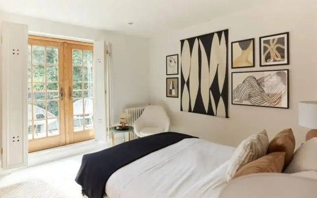 The Hampstead Wonder Spacious 4bdr House With Balcony