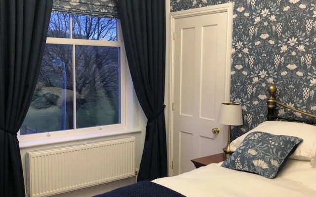 The Old Lodge Guest House