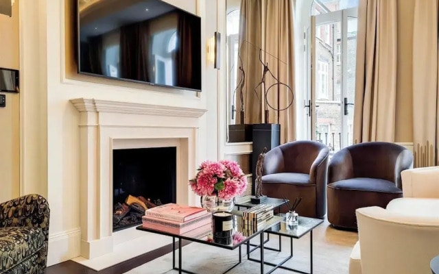2 Bedroom Flat With Balcony