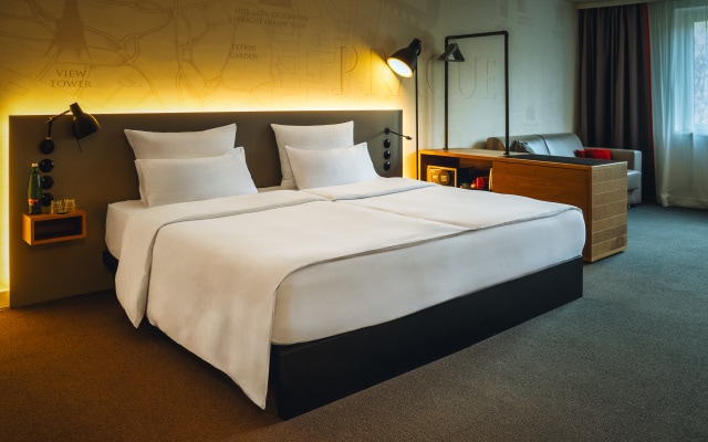 Hotel PULSE8