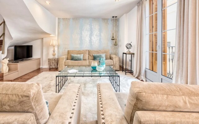 Genteel Home Plaza de las Flores