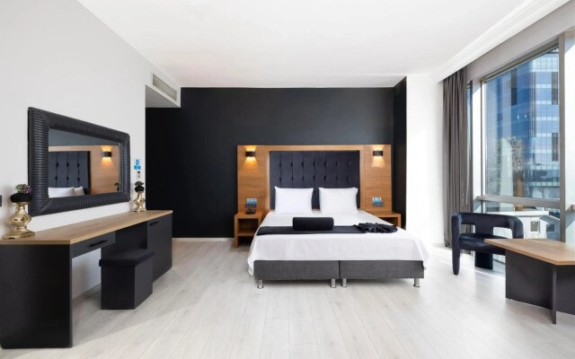 My Plus Royal Ataşehir