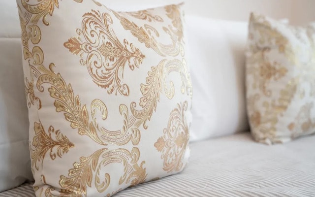 Ve.N.I.Ce Cera Remer Suite