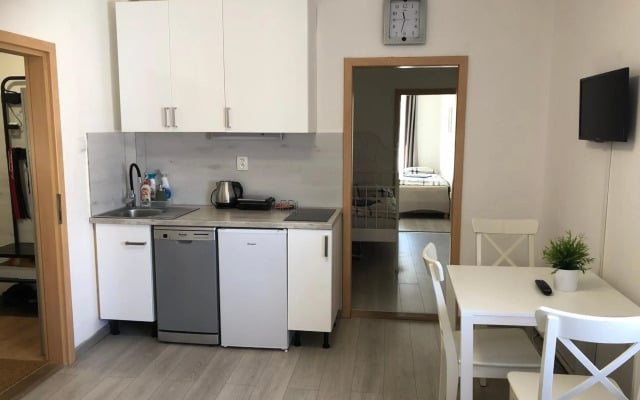 Apartment Happy 11