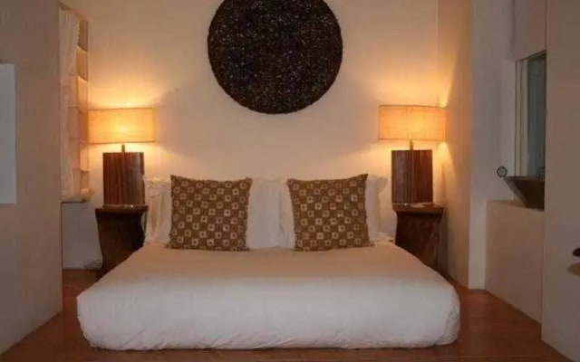 The Hempel Hotel