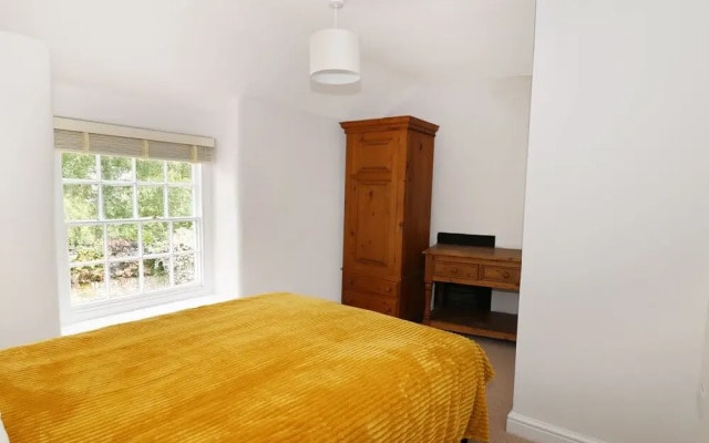 Gritstone Cottage