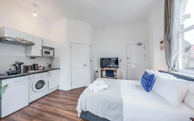 Camberwell High Spec 6-Studio Unit Block