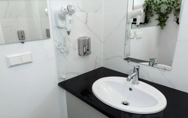 Shelter-Hotels Technopark