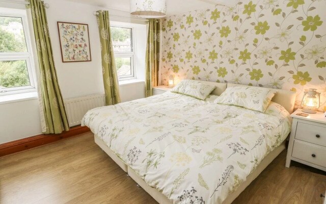 Hinchlif Cottage