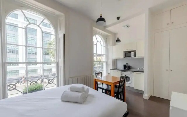 Incredibly Located Studio Flat - Camden Town