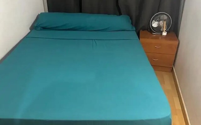 Fast Single Rooms