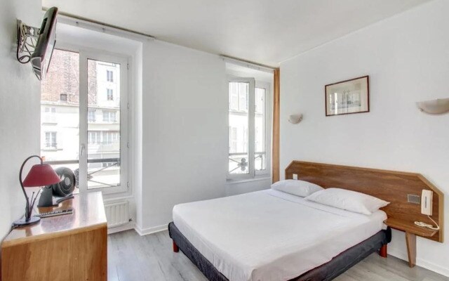 Hôtel Maât Batignolles