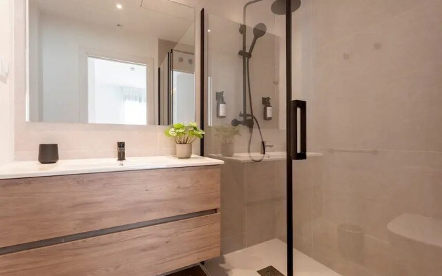 Bright 2BD Apartment in Madrid Zabaleta IV