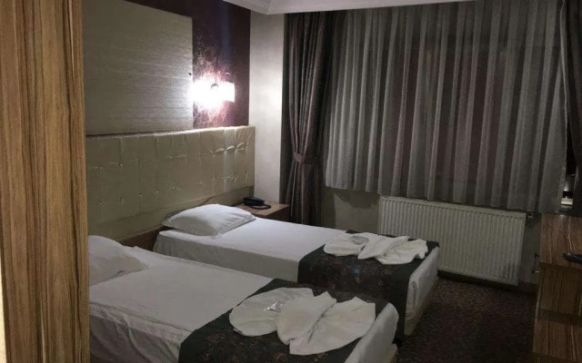 City Wall Hotel