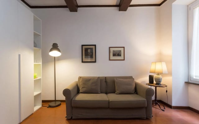 Campo de Fiori Lovely Apartment