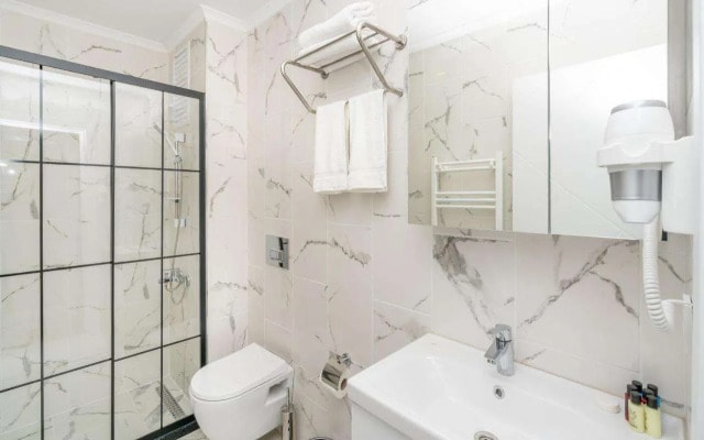Guest Suites
