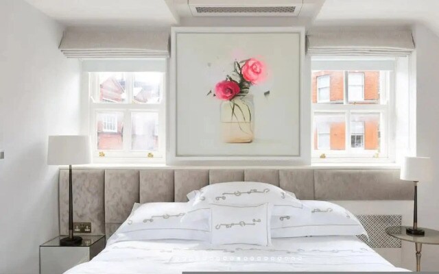 Pocket Full of Pearls 1 Bedroom Duplex Penthouse