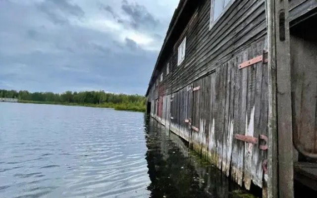 Laivu māja uz Alūksnes ezera/ Boat house on a Lake