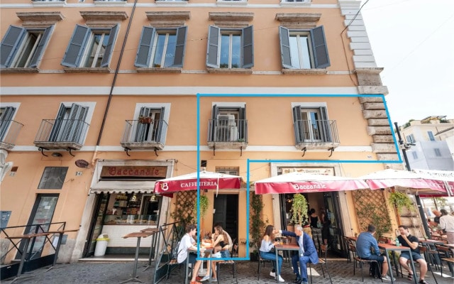 View on Campo de Fiori IREX apartments