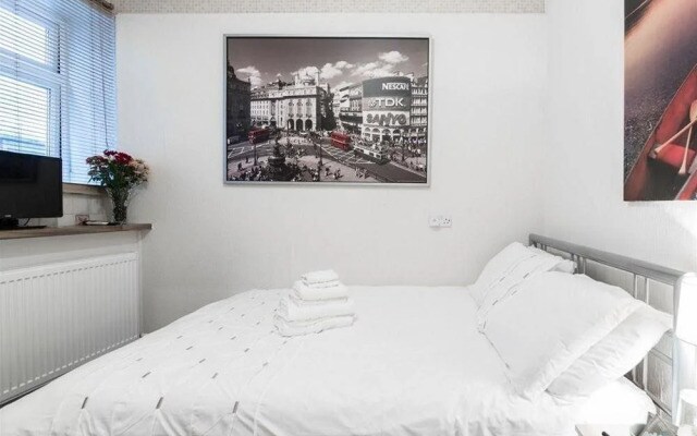 Golders Green Guest House