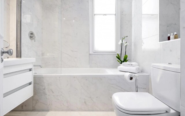 The King s Road Suite Next to Sloane Square