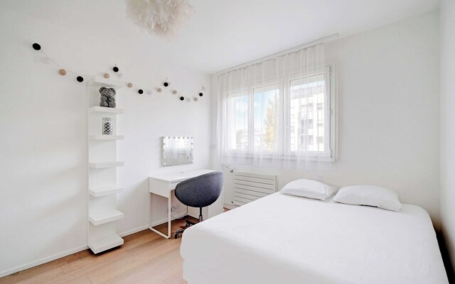 Spacious Apartment- 3br/6p - Charenton