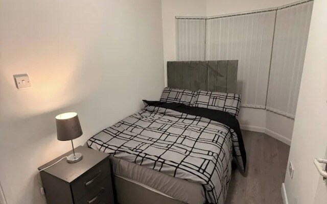 Stylish Dream Home With 4 En-suite Bedrooms