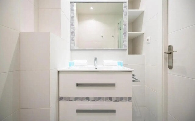 Dobo Homes Francisco Santos