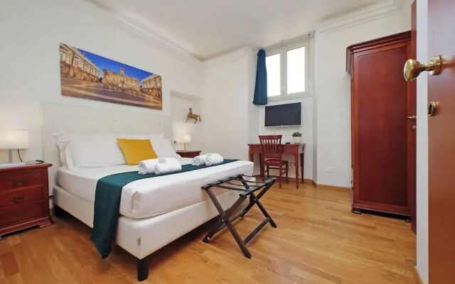 Romulus Rooms