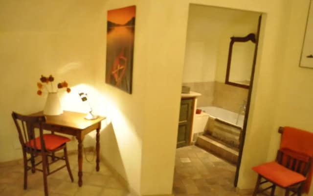 Onofrio Flat