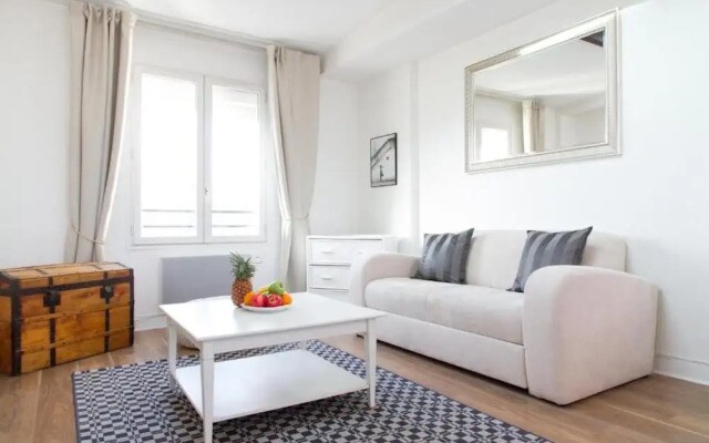 Le Marais - Beaubourg Apartment