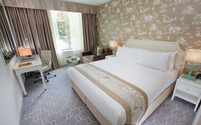 Dorsett Shepherds Bush